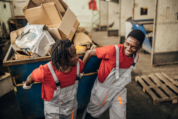 Best Professional Junk Removal  in Eatons Neck, NY